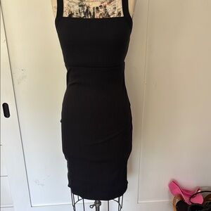 Good American Black Square Neck Bodycon Midi Dress